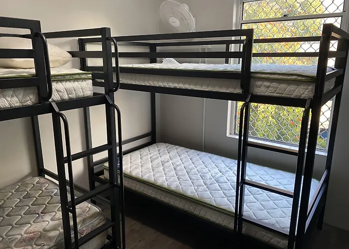Homely Inn Hostel Gold Coast